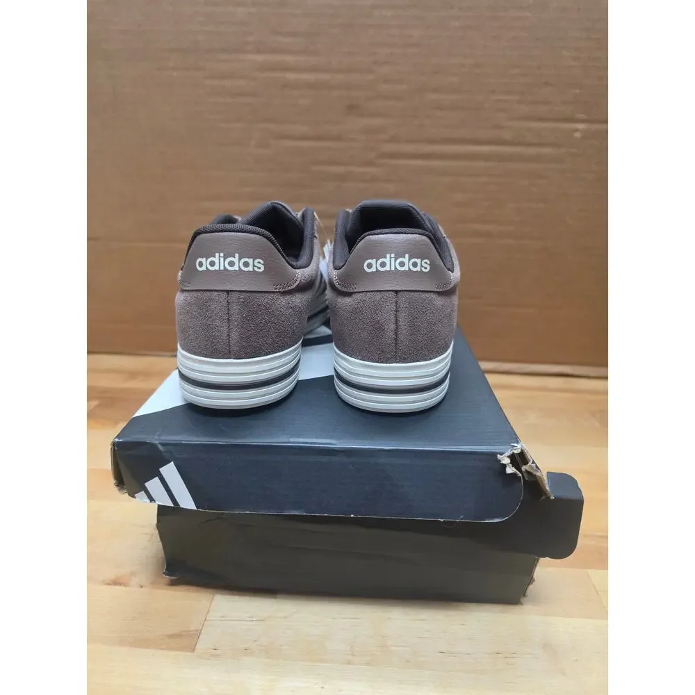 adidas daily size